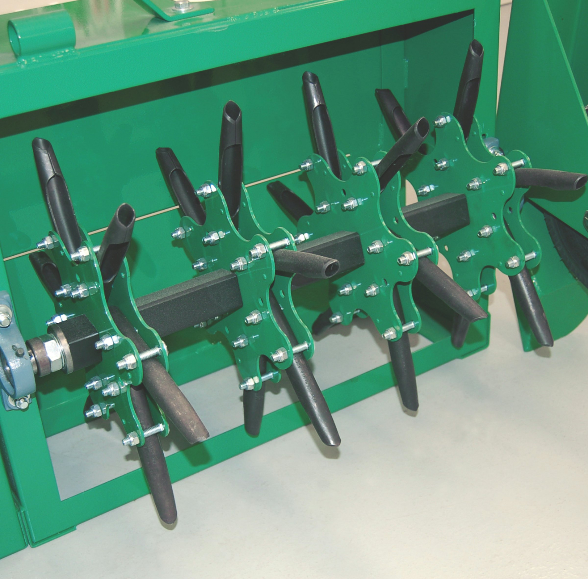 AT 48 Tilt Up Serviceability