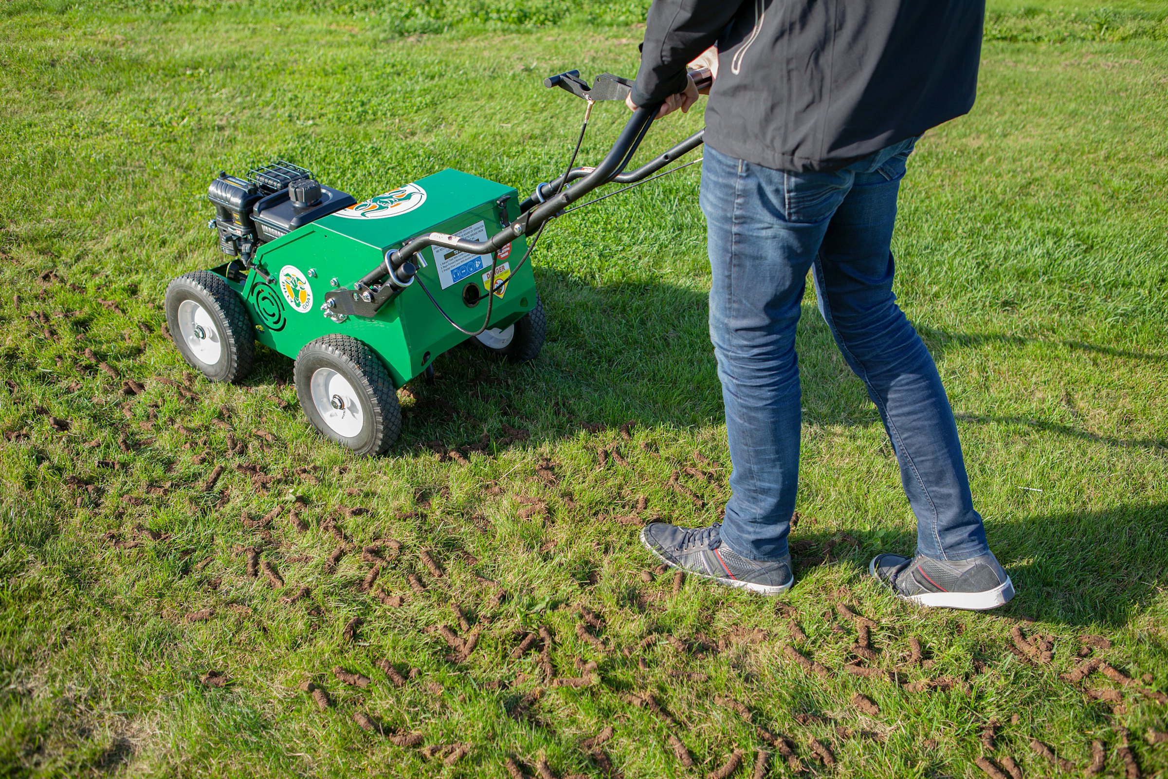 PL1802 V man using aerator pictured from the back