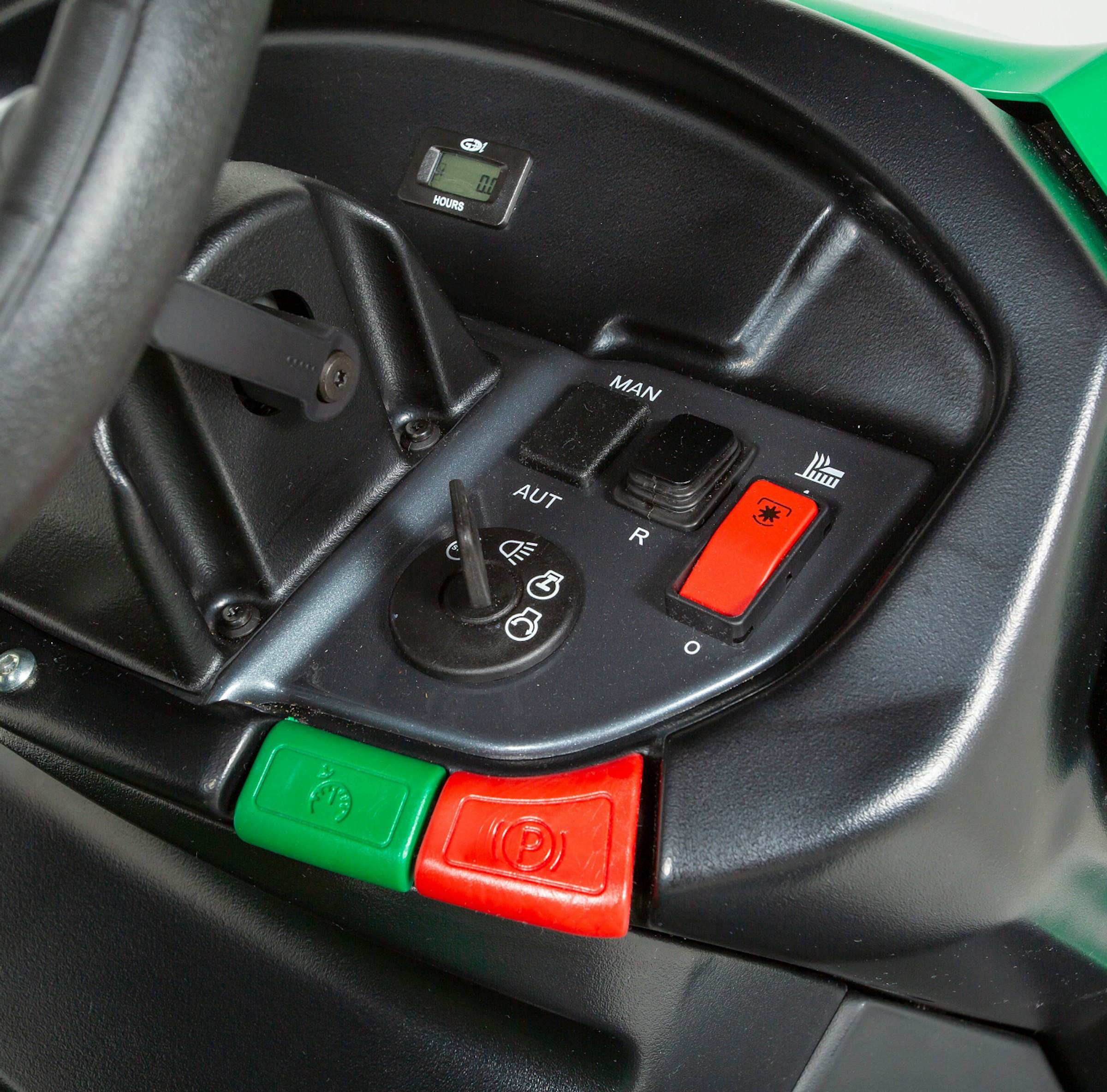 2692007 BCT4323 BCE 4 WD close up PTO Switch